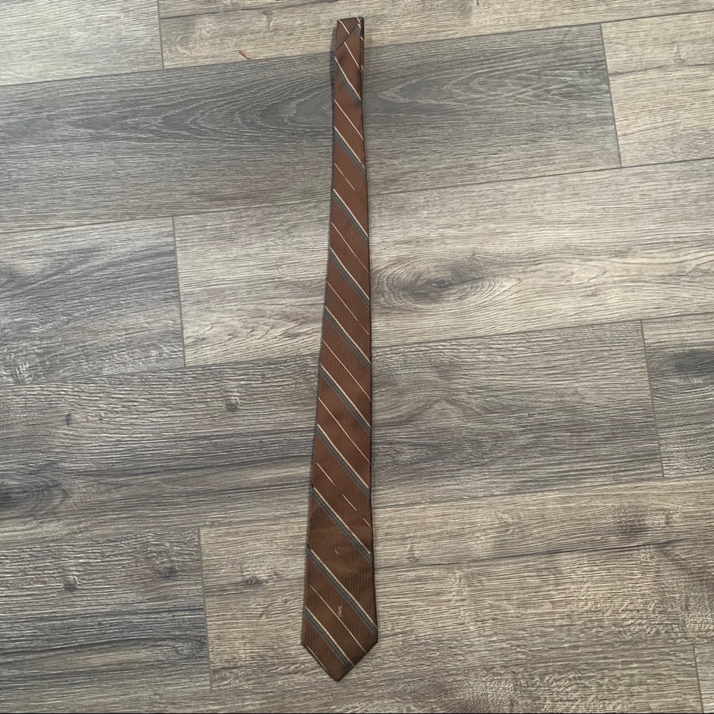 Yves saint Laurent tie